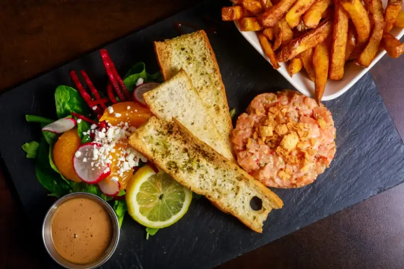 La qualité, ca se voit et ça se goute L’ambiance... La qualité, ca se voit et ça se goute L’ambiance...